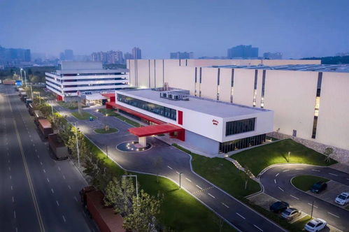 工业建筑的新叙事 当硬核遇上柔软